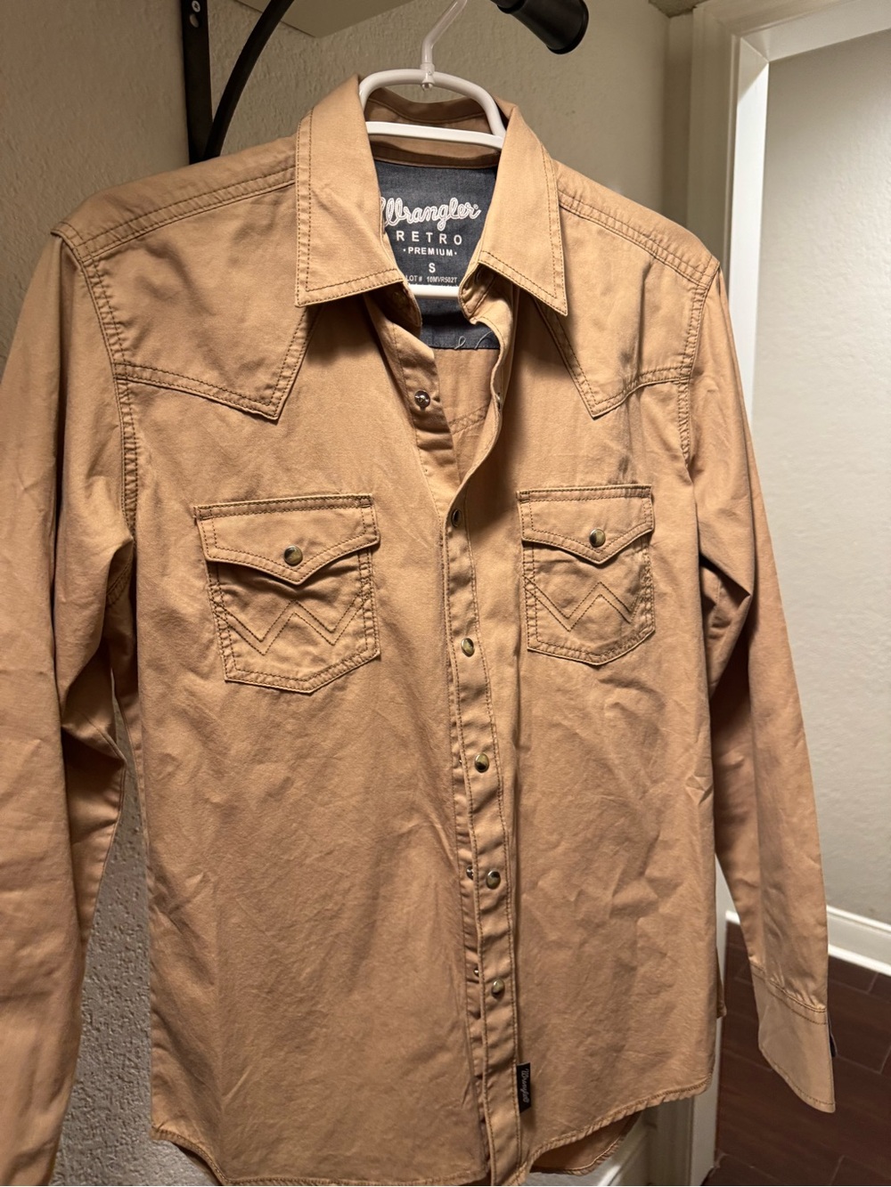 Wrangler Retro Men's Tan Western Button-Down Shirt